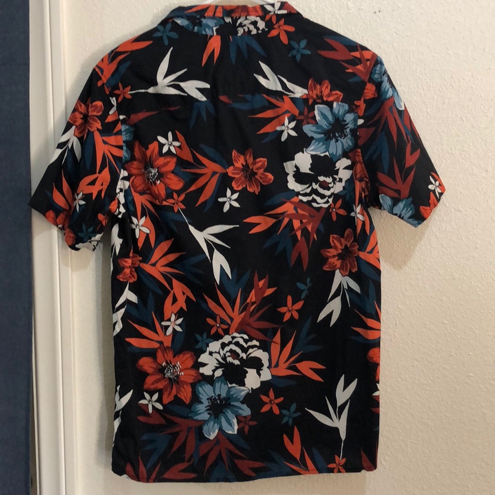 Goodfellow & Co. Button Up - Picture 3 of 3
